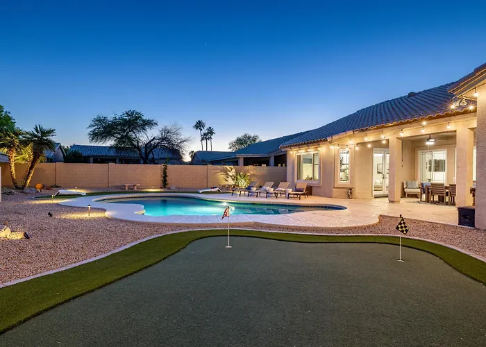 Shadow Mountain Retreat- Perfect Location Pool Games Hikers Retreat Holiday home *