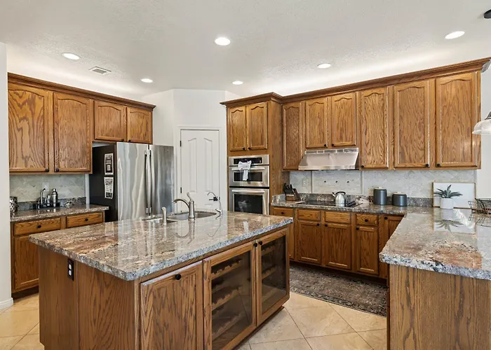 Shadow Mountain Retreat- Perfect Location Pool Games Hikers Retreat *